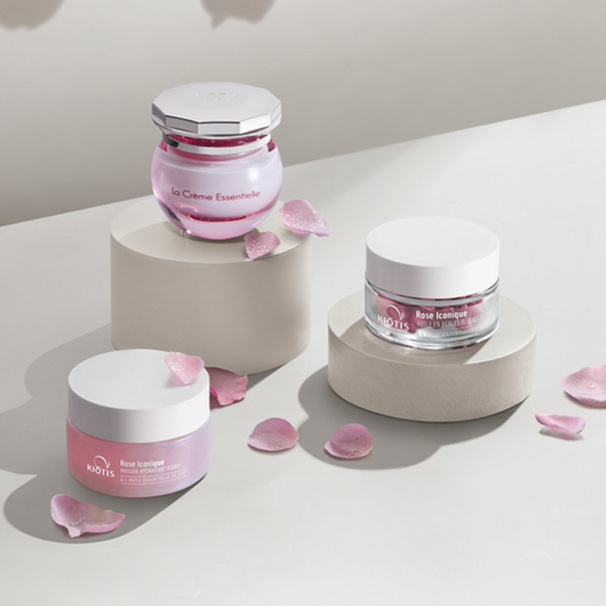 P152 C10 MASQUE ROSE ICONIQUE